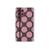 Funda tipo cartera de cuero vegano para Samsung Galaxy S22 Ultra - Pink Plum Polka Dot Design